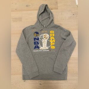 Nike Gray NBA Golden State Warriors Champs Hoodie Size Medium 2021-2022